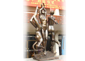 北戴河2008年奥运会水上运动铸造存放雕塑（出水芙蓉）2003年通高4.2米